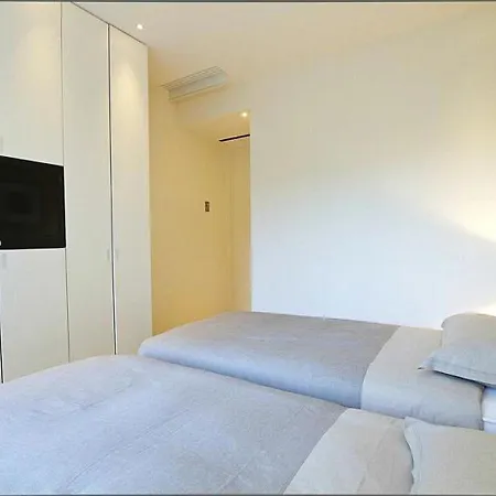 Sleeps 8 Pool Air Con Wifi Вилла *